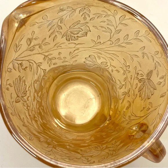2/$30 Vintage Jeanette Glass iridescent floragold Louisa creamer - Picture 8 of 12